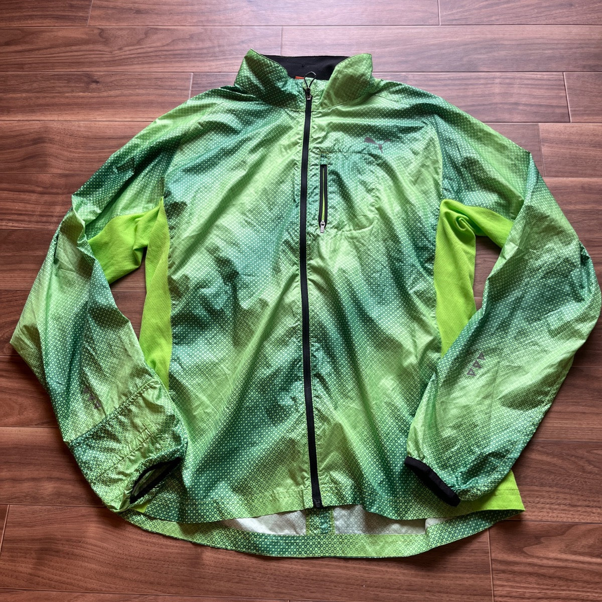 PUMA プーマ ナイロンジャケット グリーン 2XL ハニカム柄 グラデ