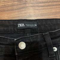 ZARA ザラ デニムパンツ ジーンズ ブラック L テーパード クロップド