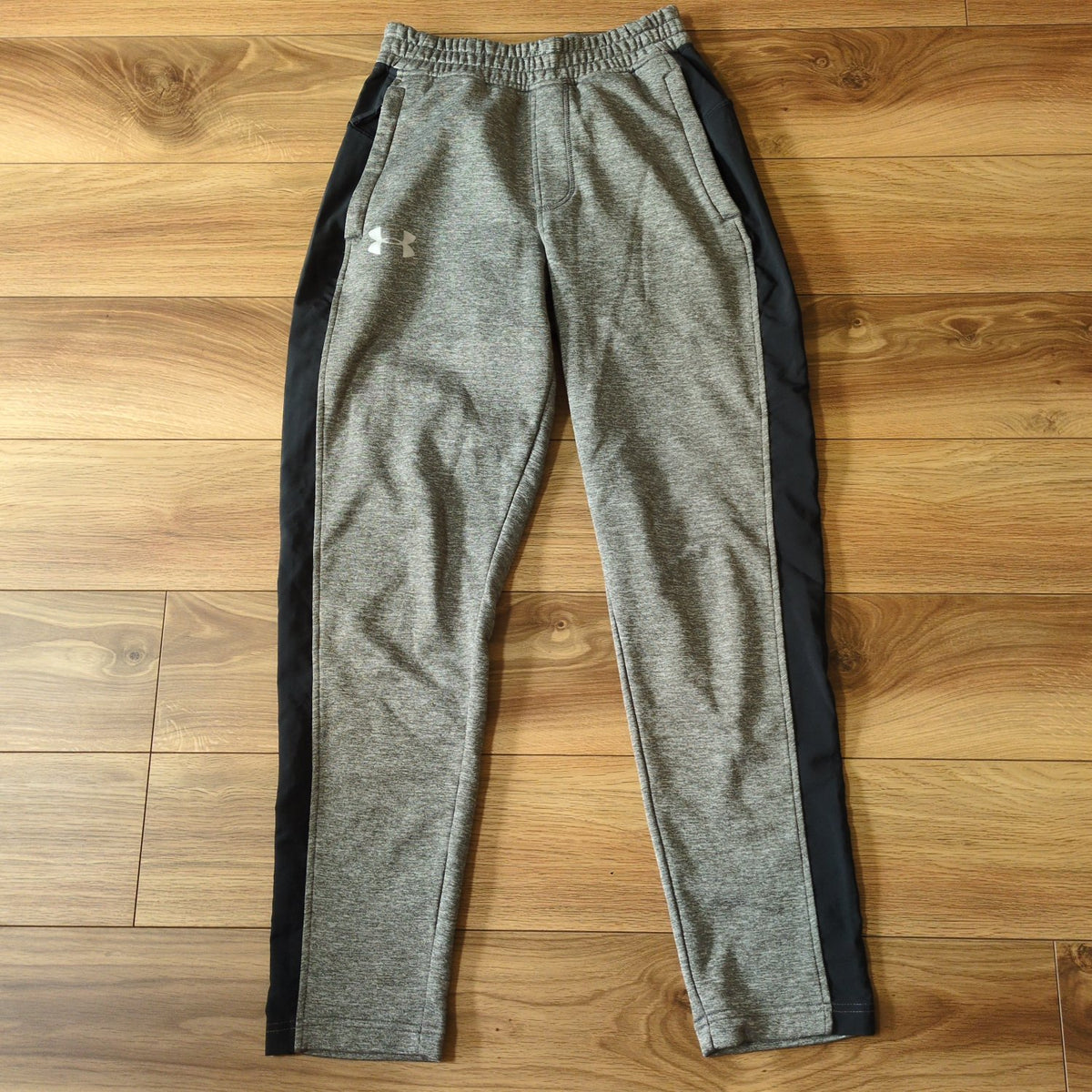 UNDER ARMOUR ジャージパンツ グレー S コールドギア