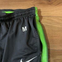 NIKE ジャージ トラックパンツ 黒 緑 M ドライフィット