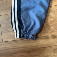 adidas アディダス トラックパンツ ブルー S アシンメトリー 三本ライン