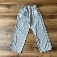 adidas トラックパンツ ジャージ グレー M スリーストライプ